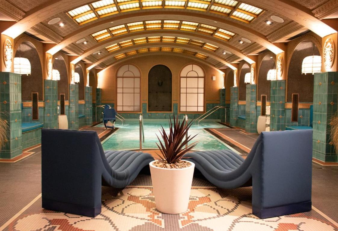 Virgin Hotels Las Vegas By Suiteness ภายนอก รูปภาพ