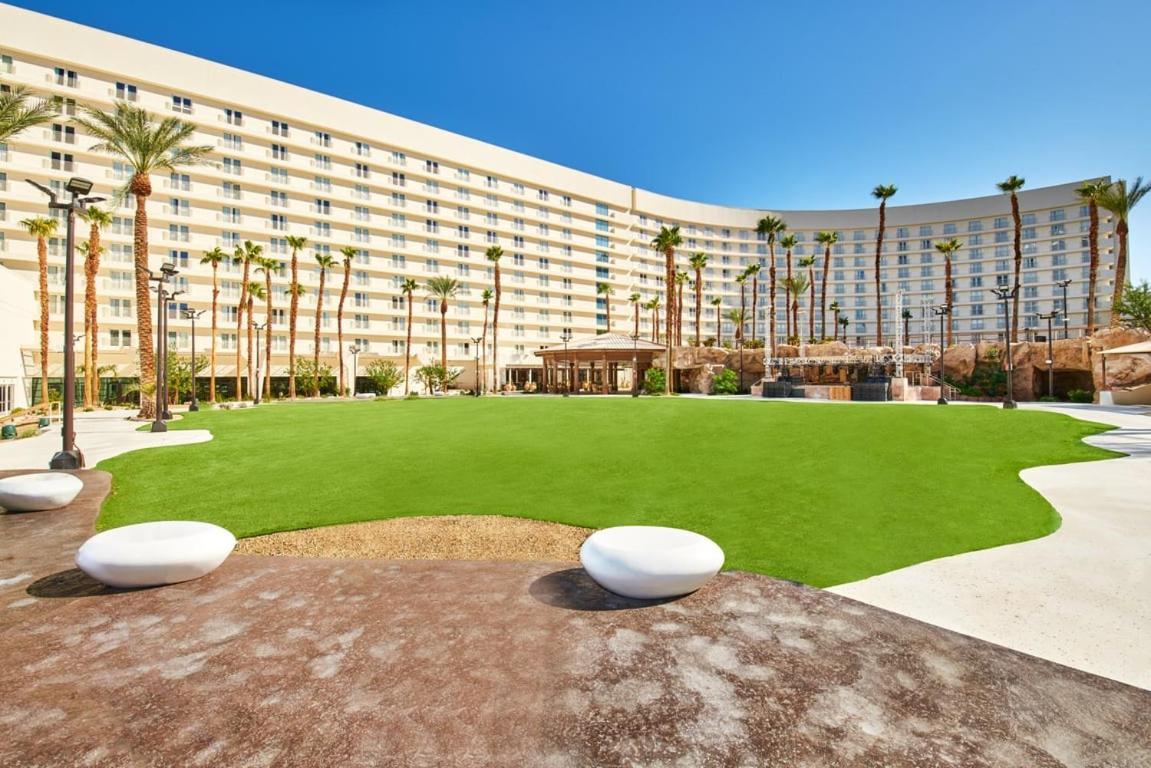 Virgin Hotels Las Vegas By Suiteness ภายนอก รูปภาพ