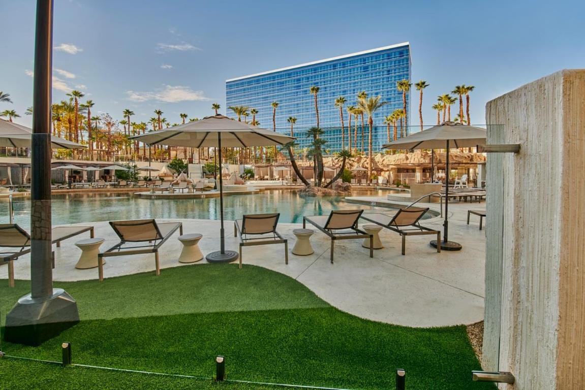 Virgin Hotels Las Vegas By Suiteness ภายนอก รูปภาพ